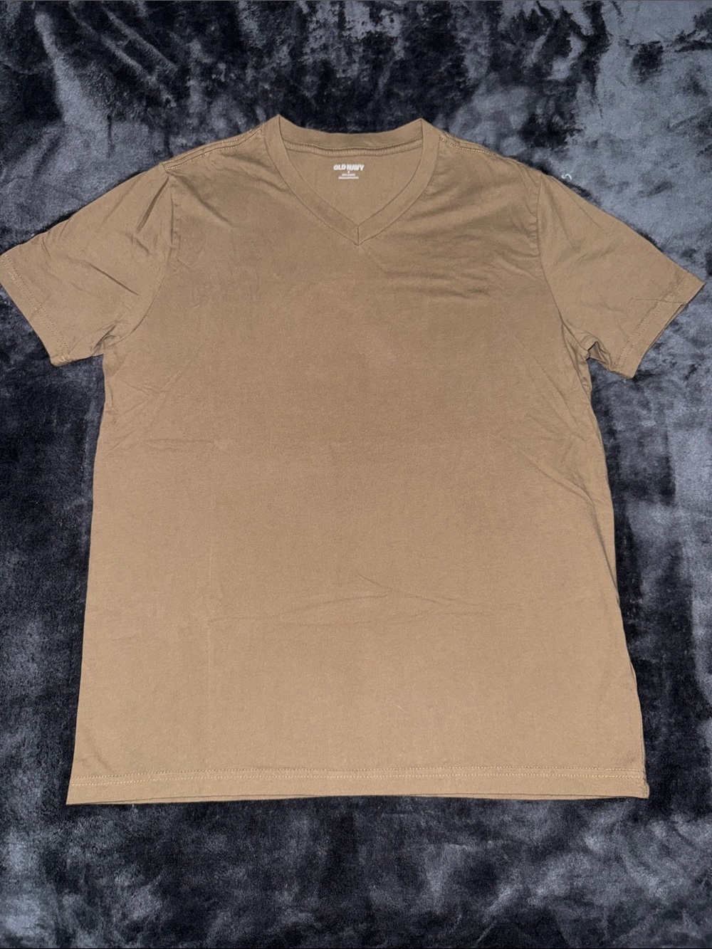 ON Men's Soft Washed Vneck Tee - S